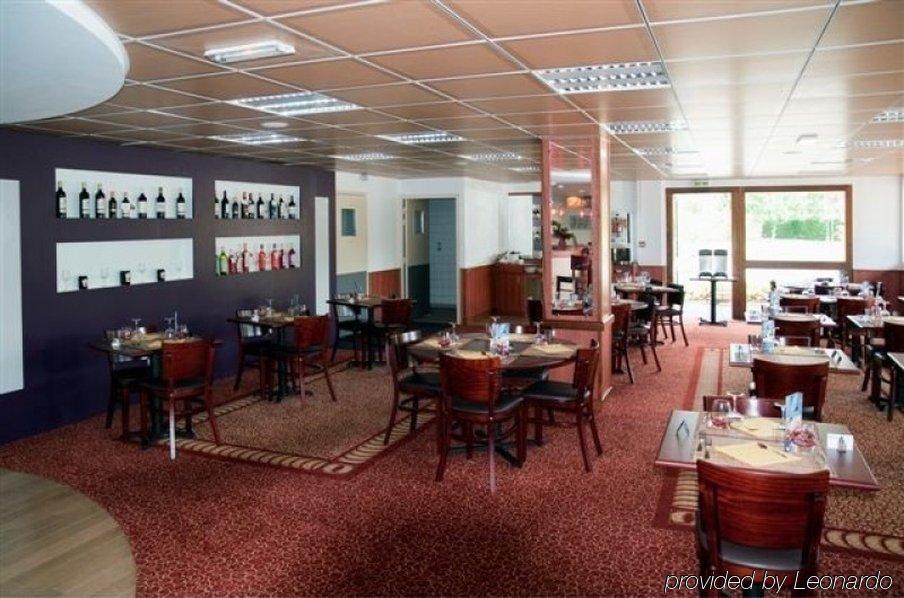 Brit Hotel Agen - L'Aquitaine Ле-Пассаж Экстерьер фото